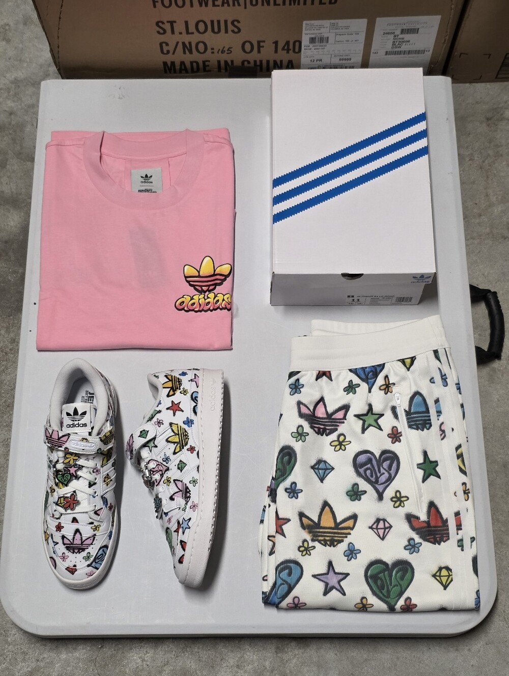 adidas x Jeremy Scott Forum 84 Low "Monogram" SZ 11 With Shirt & Track Pants - L